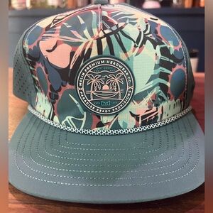 Melon Coronado Hydro hat
